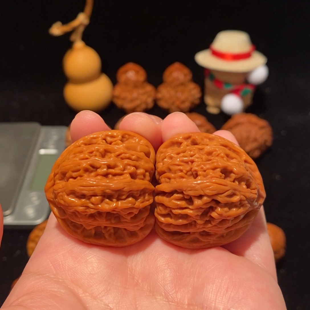 文玩核桃把件36尺红宝石445