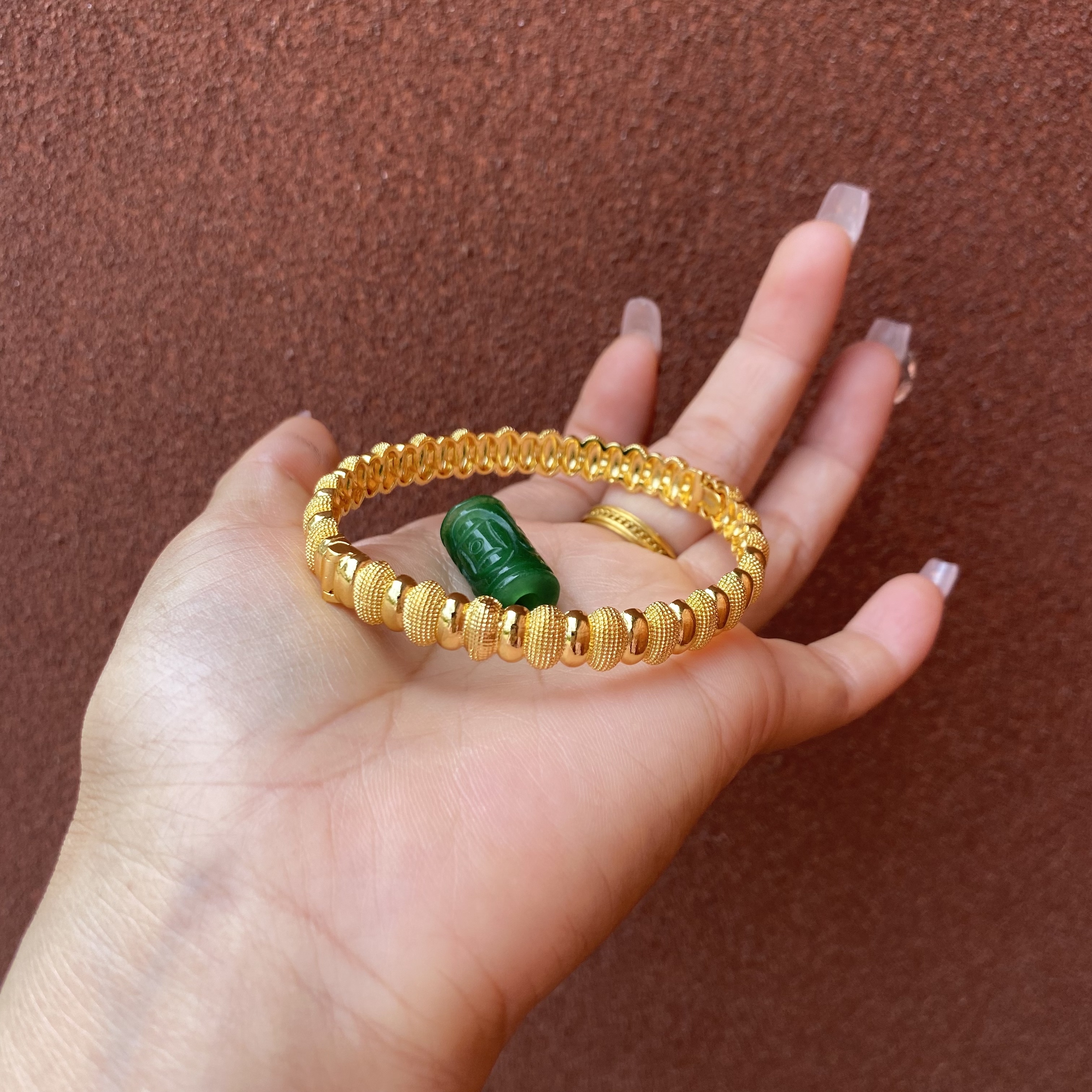 足银手镯 68-镶嵌圆珠手镯