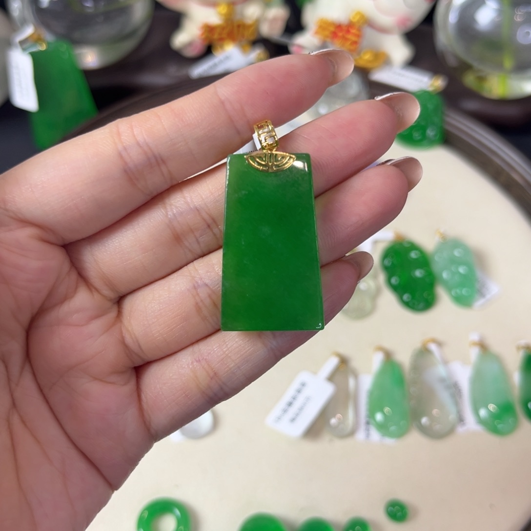 梅***子直播编号无事牌x9142