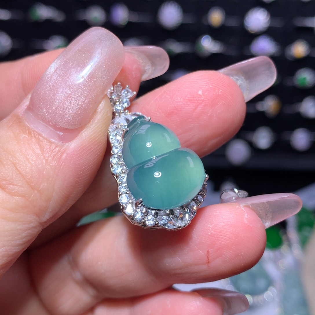 翡翠银S925镶嵌颈饰天然翡翠