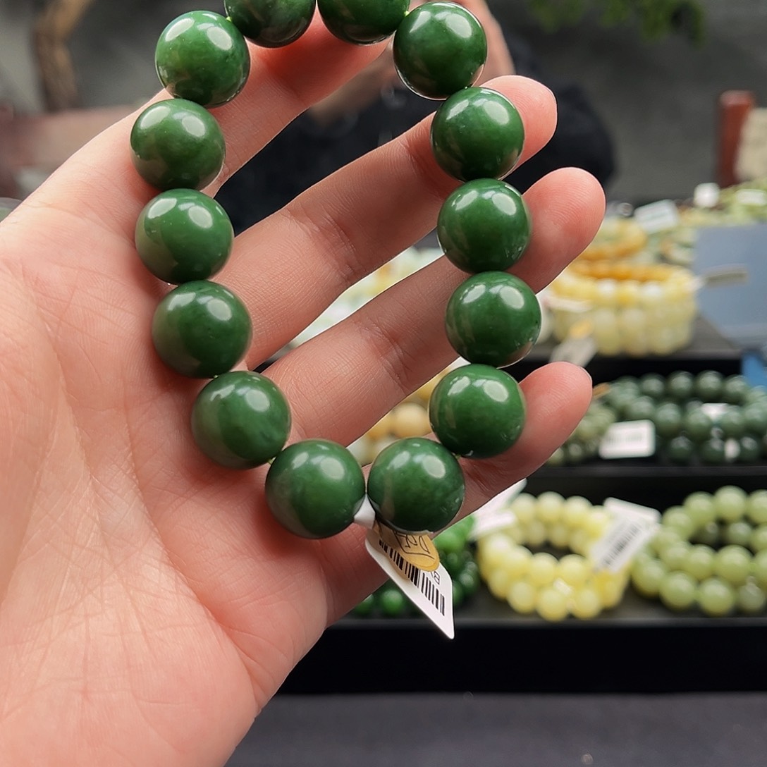 和田玉手串未镶嵌