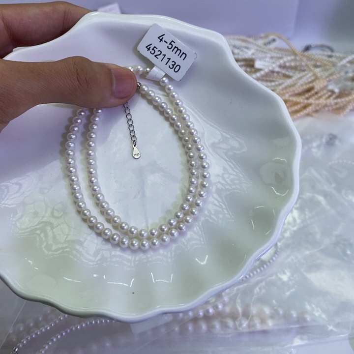 颈饰未镶嵌淡水珍珠