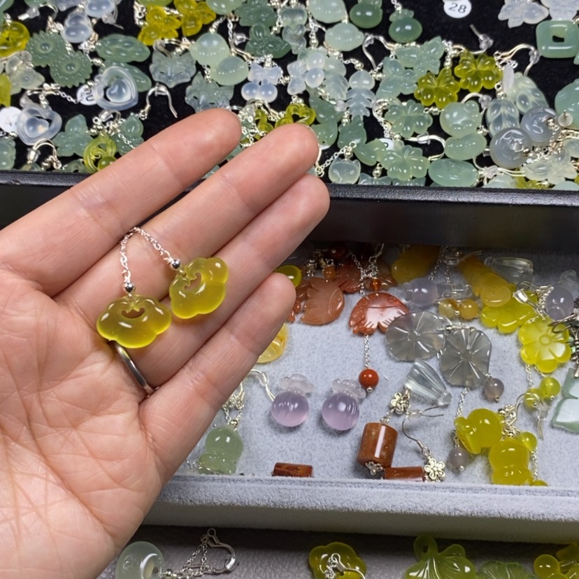 【闪购商品】蛇纹石玉挂件耳饰耳环项链未镶嵌