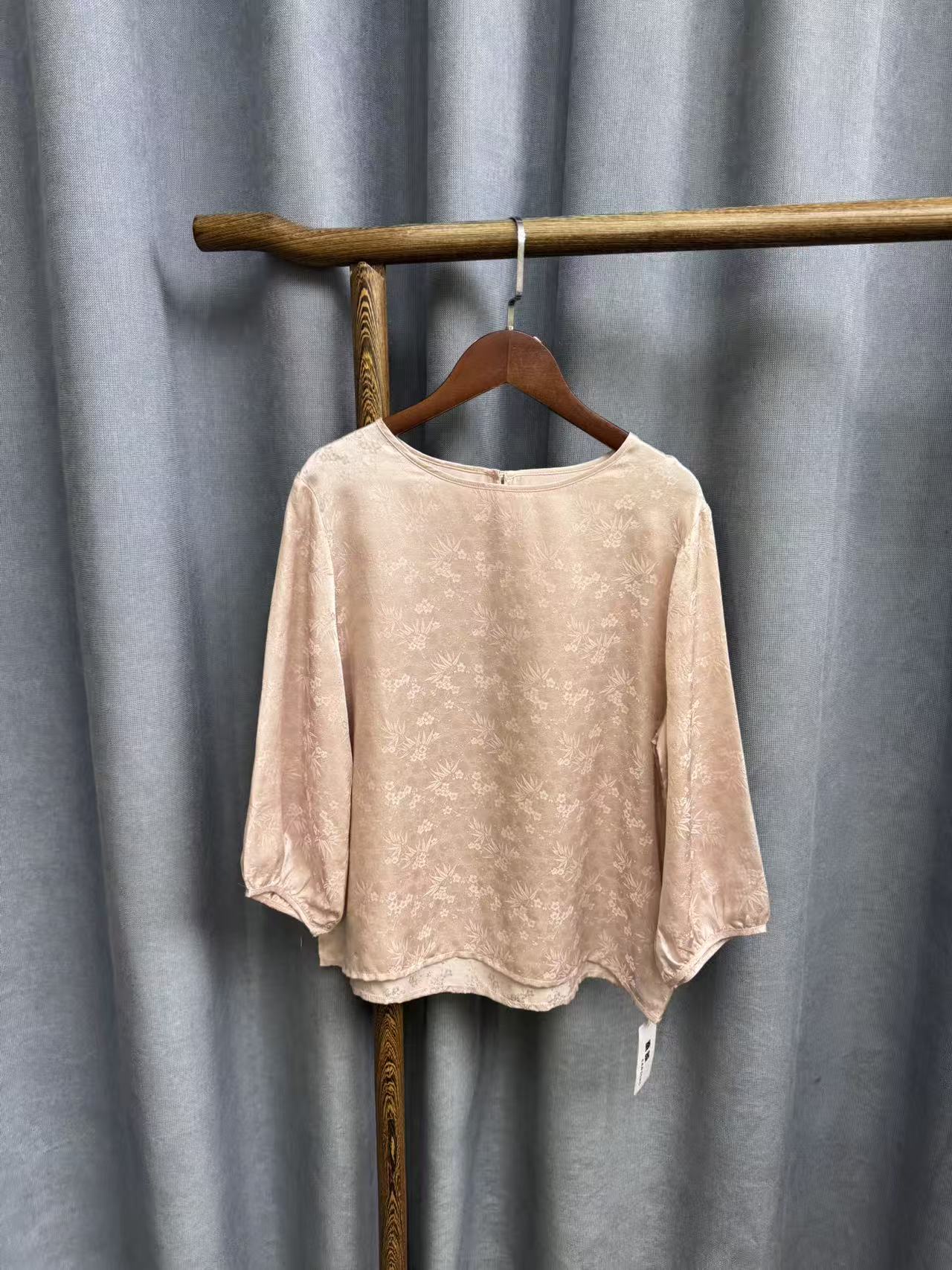 （瑕疵）夏季新款休闲时尚圆领桑蚕丝七分袖上衣女R230