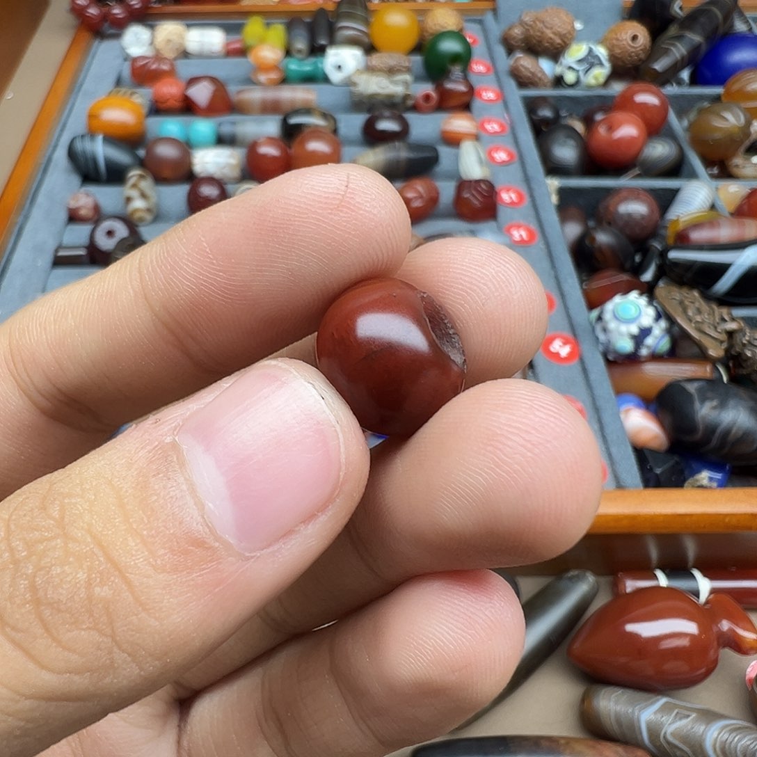 辉***子合金玛瑙/玉髓珠宝半成品