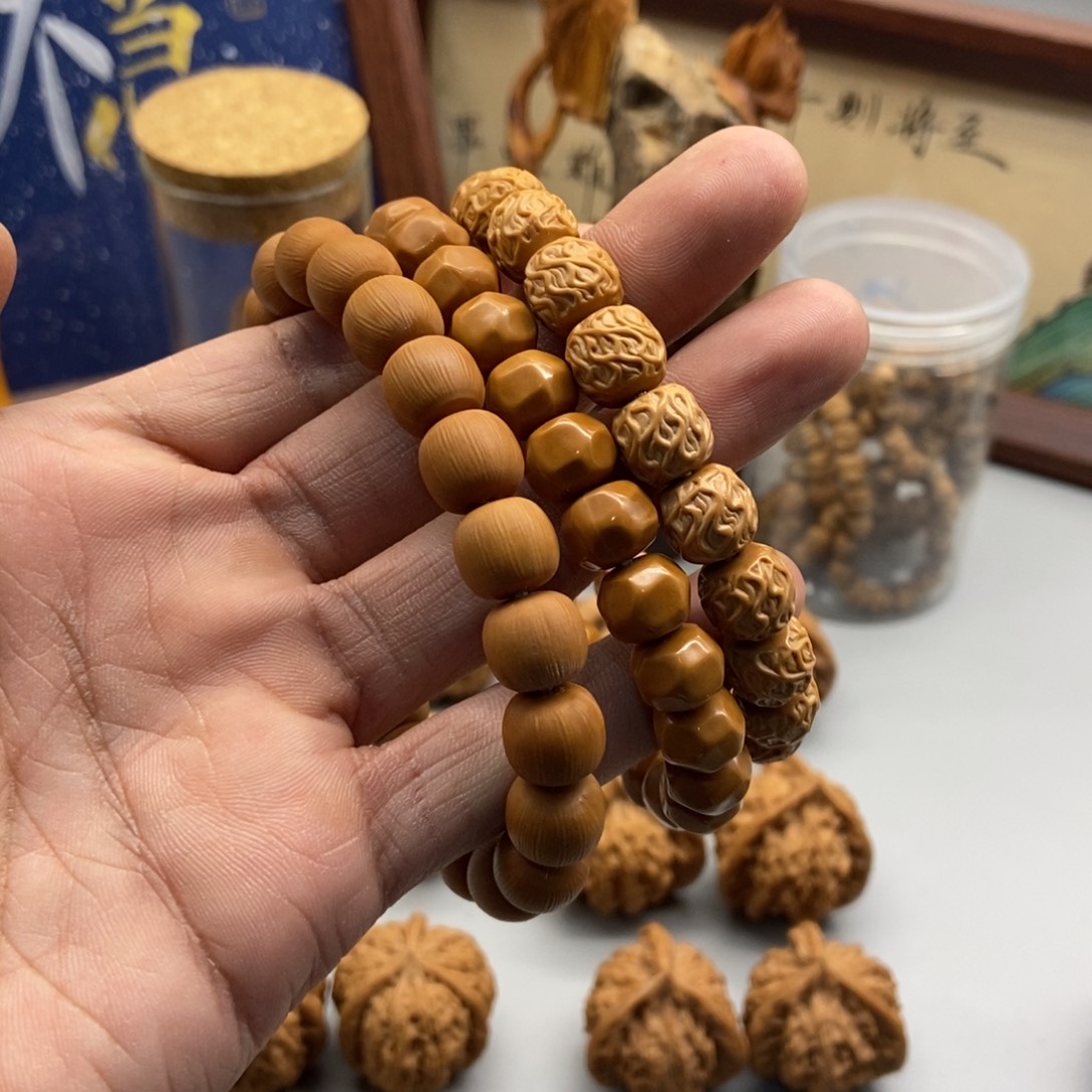 猴头手串三选一文玩