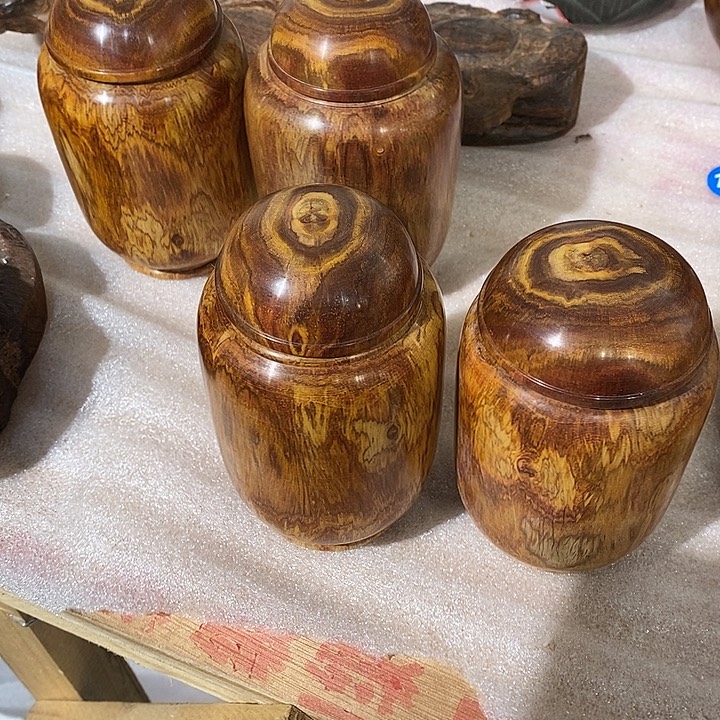 森***林黄花梨茶叶罐4个的