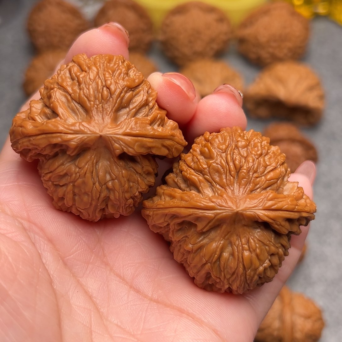 把件文玩核桃曹*精品粗棱爆肉南疆石45+全品毕业款