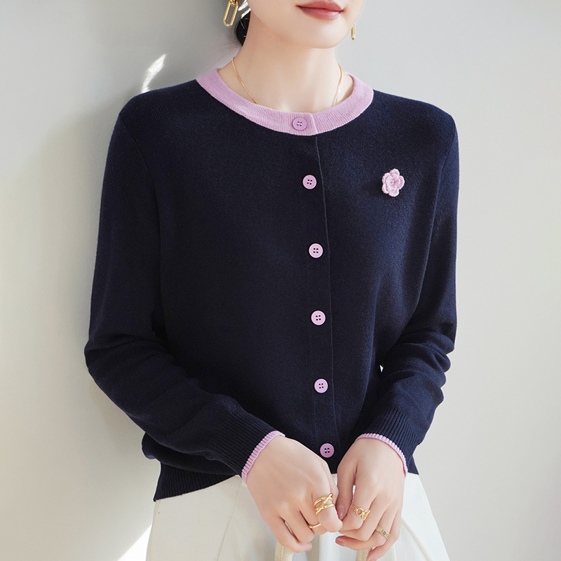 春秋新款女立体花朵单排扣圆领拼色毛衣外套高级感藏青色针织开衫