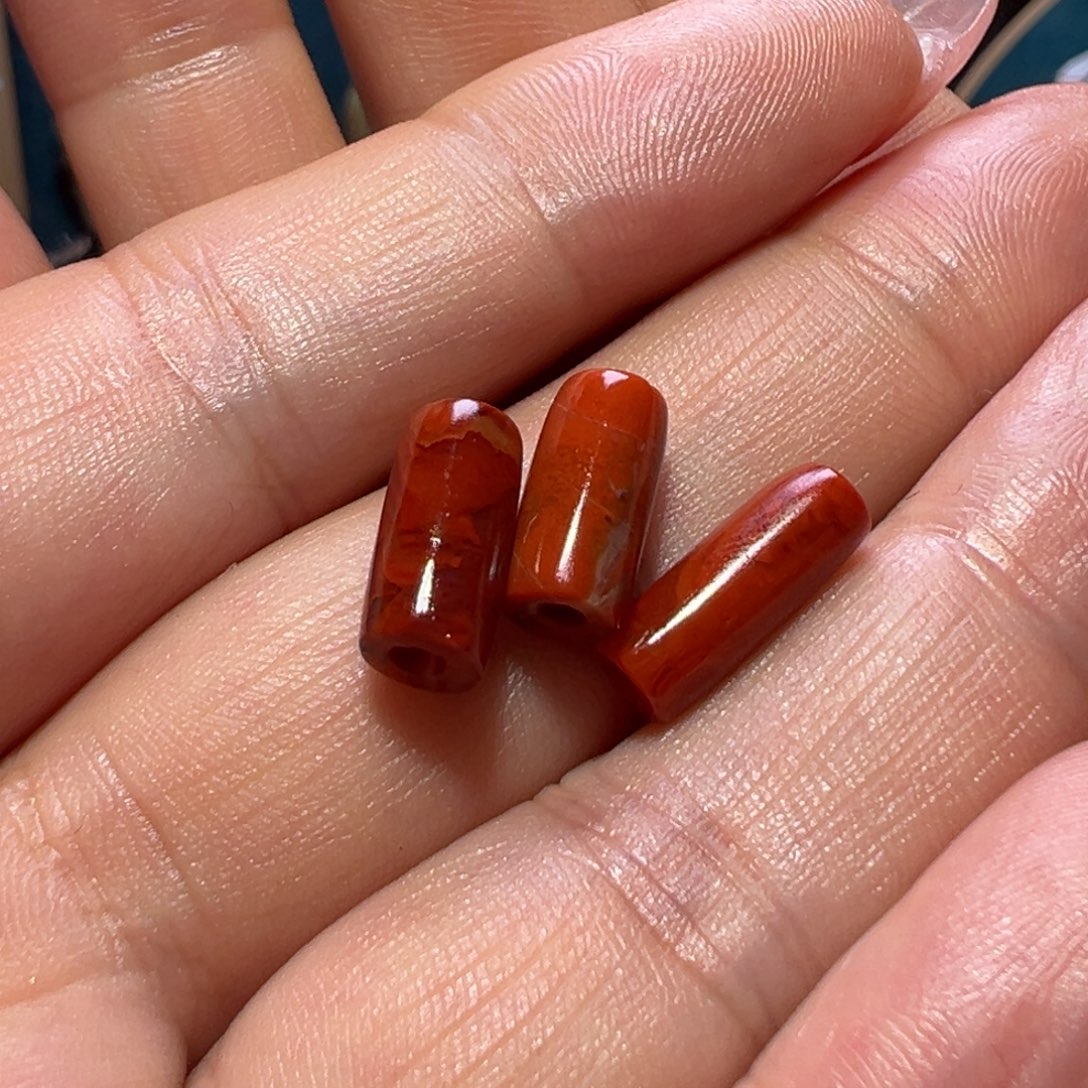 玉***人玛瑙/玉髓颈饰未镶嵌