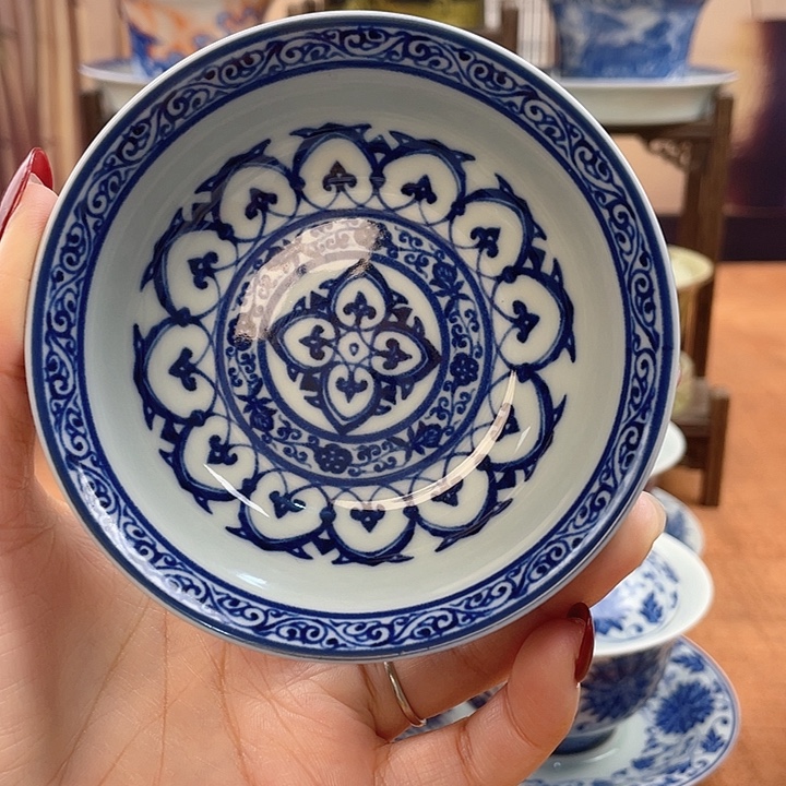 摆件青花宝相普洱杯