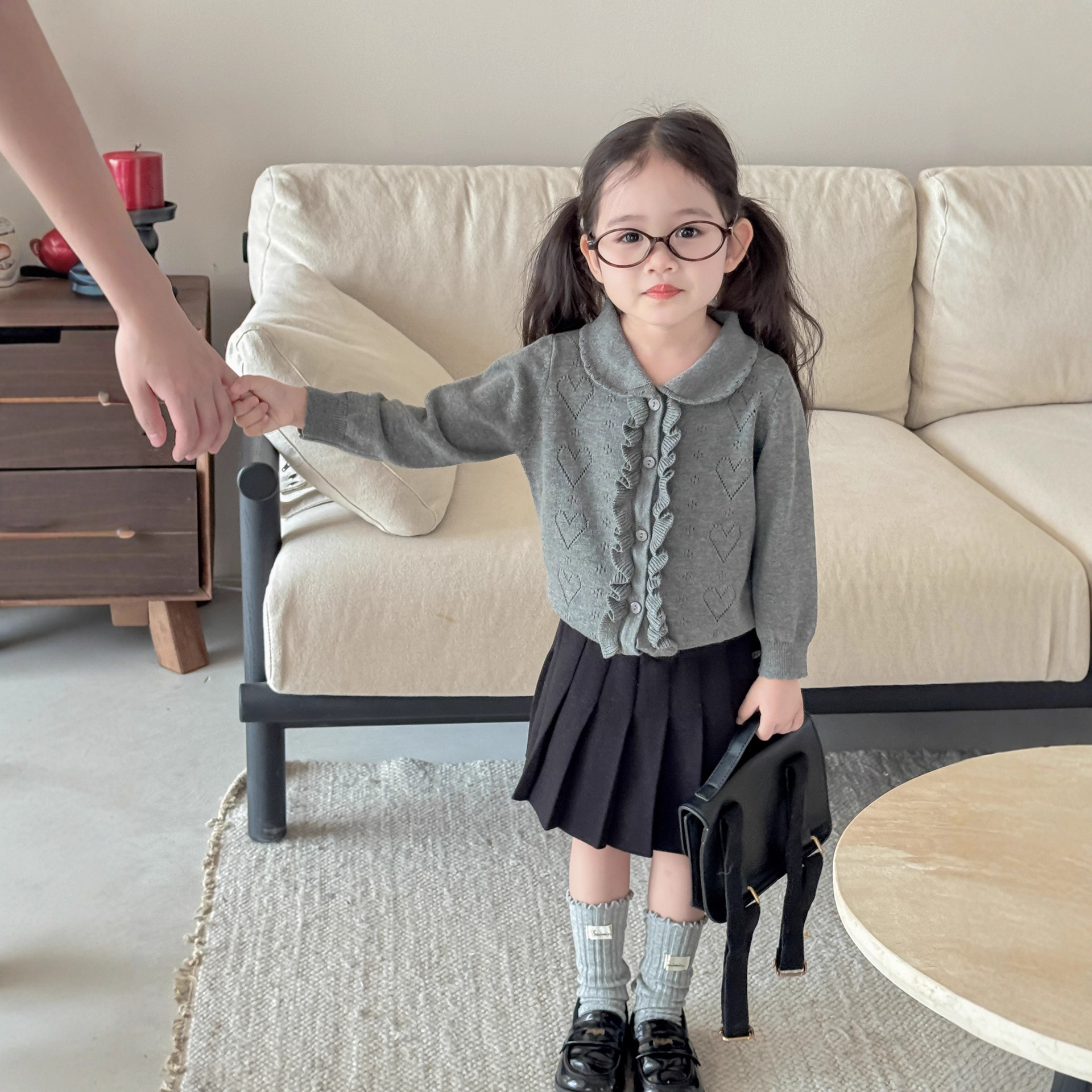【微风童话】女童miu系小童学院风针织衫可爱翻领上衣搭配百褶半裙