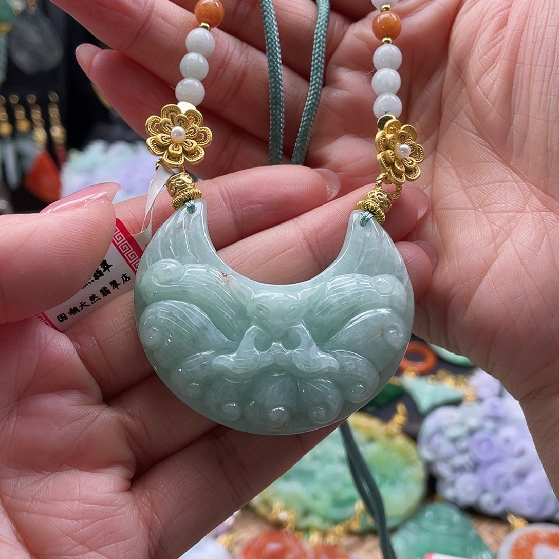 翡翠未镶嵌颈饰代编织