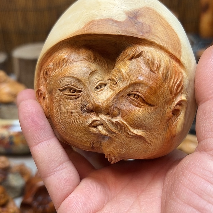 雲***軒柏木手把件的设计和制作