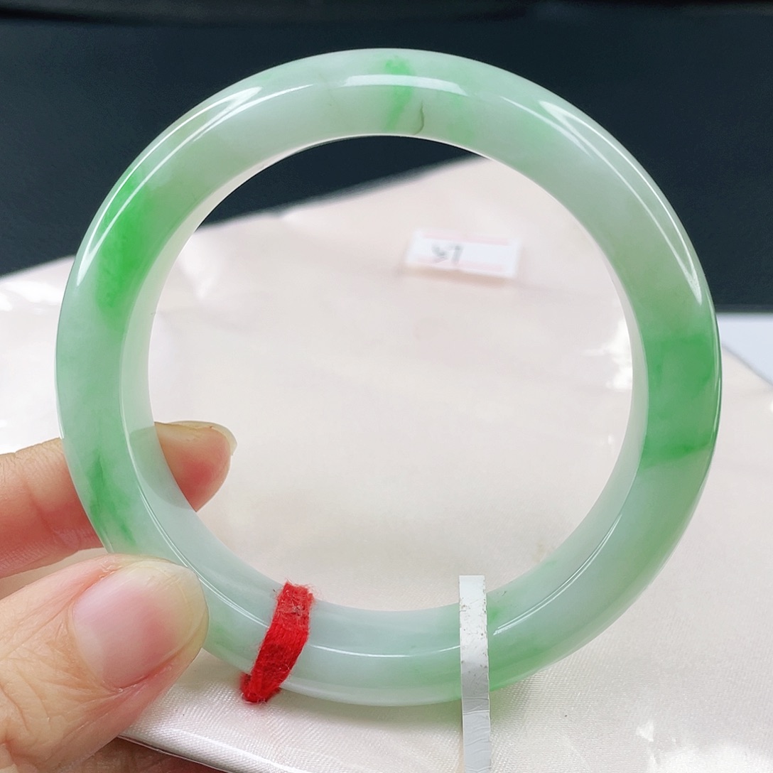 未镶嵌手镯翡翠正圈57。047