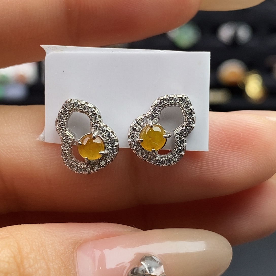 翡翠未镶嵌戒指翡翠