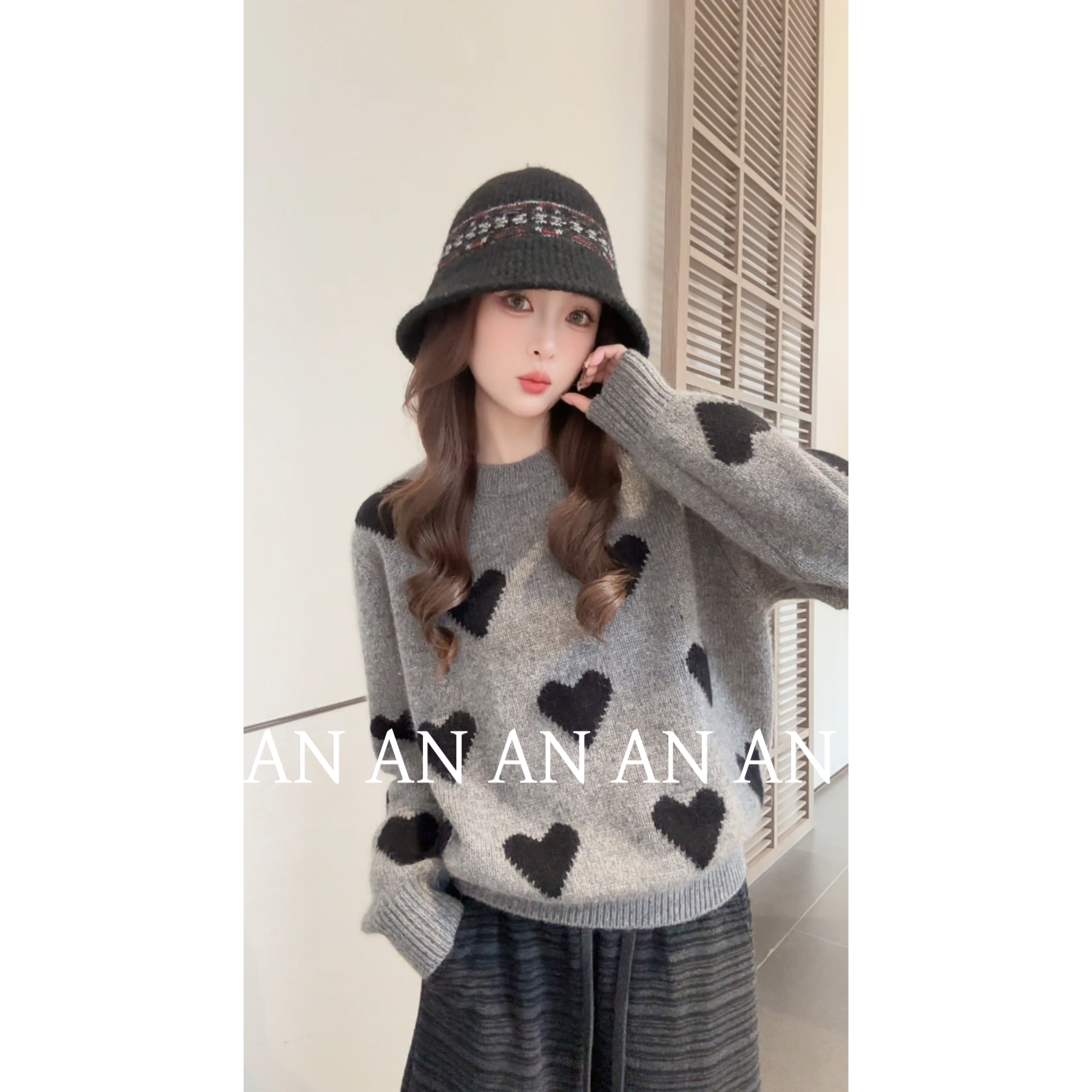 C11175韩系慵懒高级感超好看宽松套头圆领软糯爱心毛衣