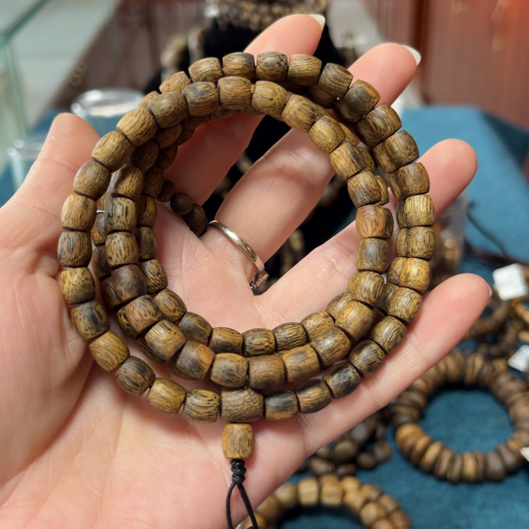 沉香手串乌身卡7-17克多样性发货一条