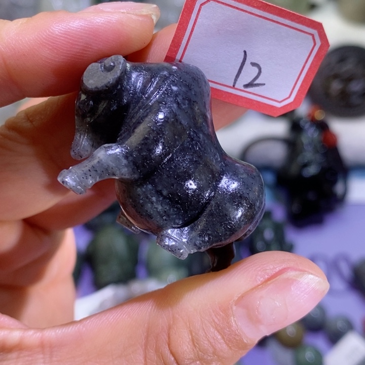 和田玉边角料未镶嵌