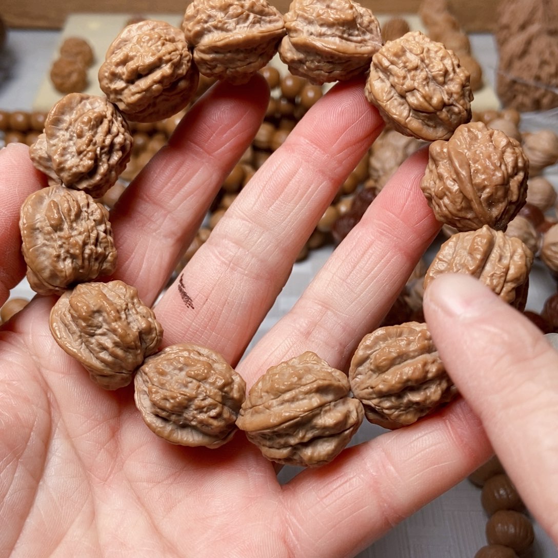 猴头核桃吊坠陆*，蛤蟆