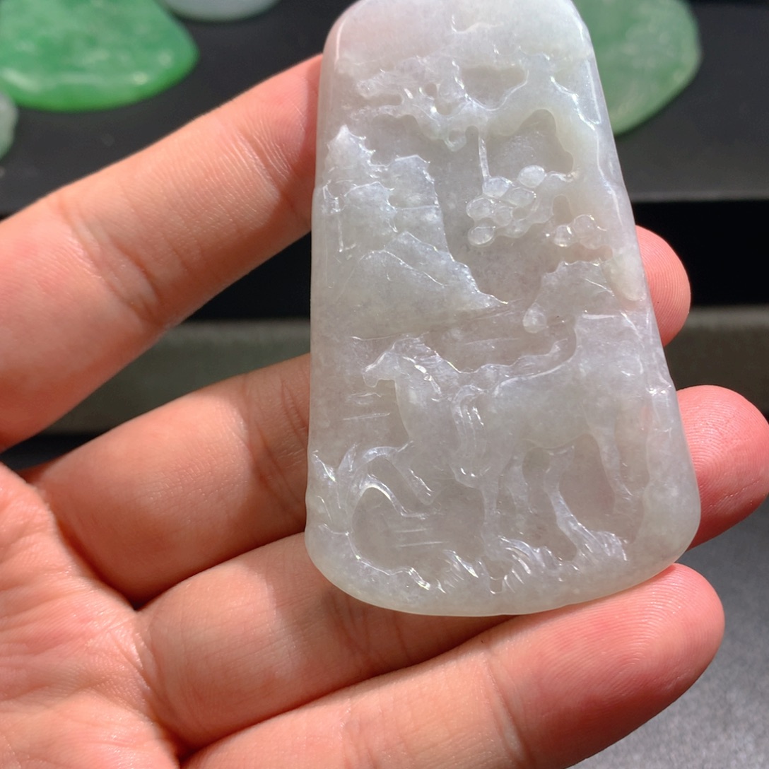 翡翠未镶嵌颈饰翡翠