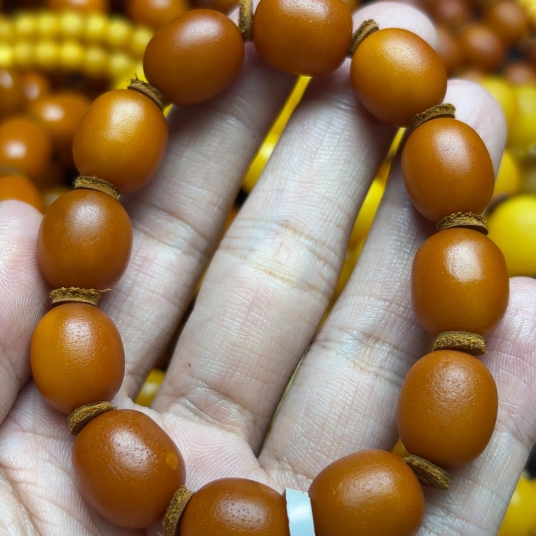 未镶嵌琥珀手链蜜蜡