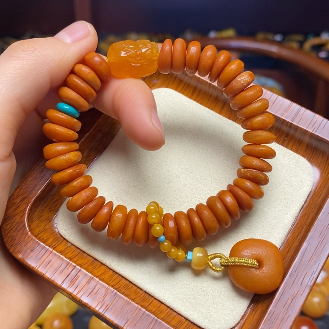 【闪购商品】蜜蜡手链未镶嵌手串