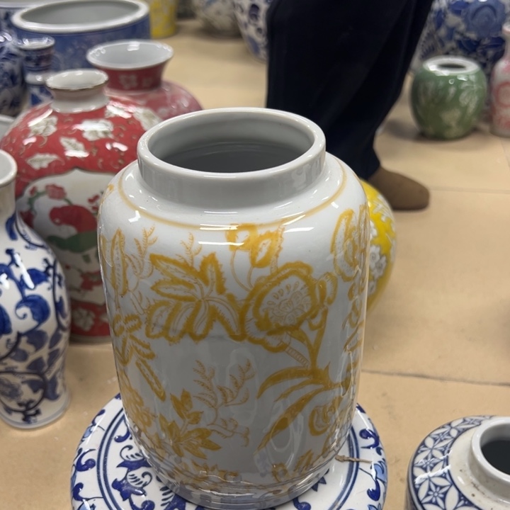 瓷片微瑕。。。。。。。。。。。。。。。