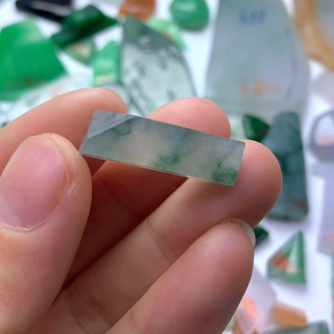 定制翡翠未镶嵌天然缅甸翡翠吊坠挂件