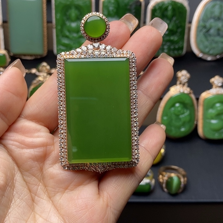 北***贸和田玉（碧玉）18K金镶嵌手链