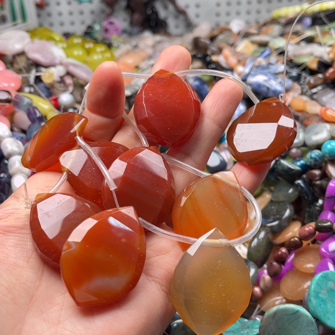 石英质玉珠宝奇石未镶嵌图