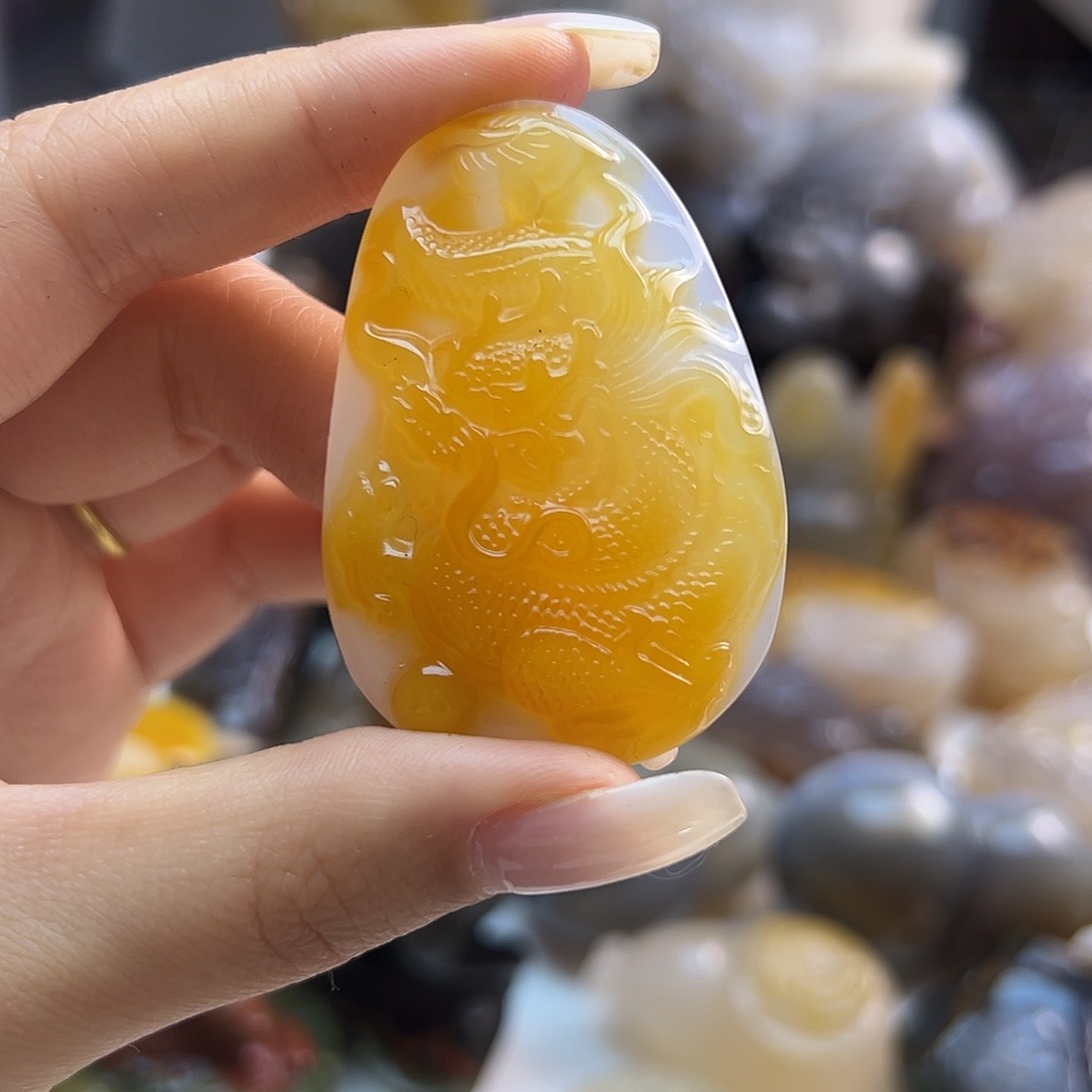 玛瑙/玉髓未镶嵌颈饰