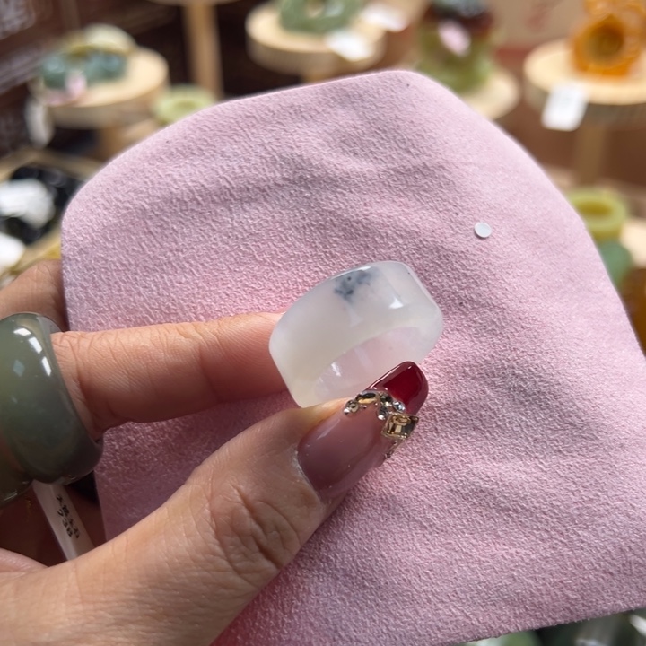 蛇纹石玉戒指未镶嵌内径17.4