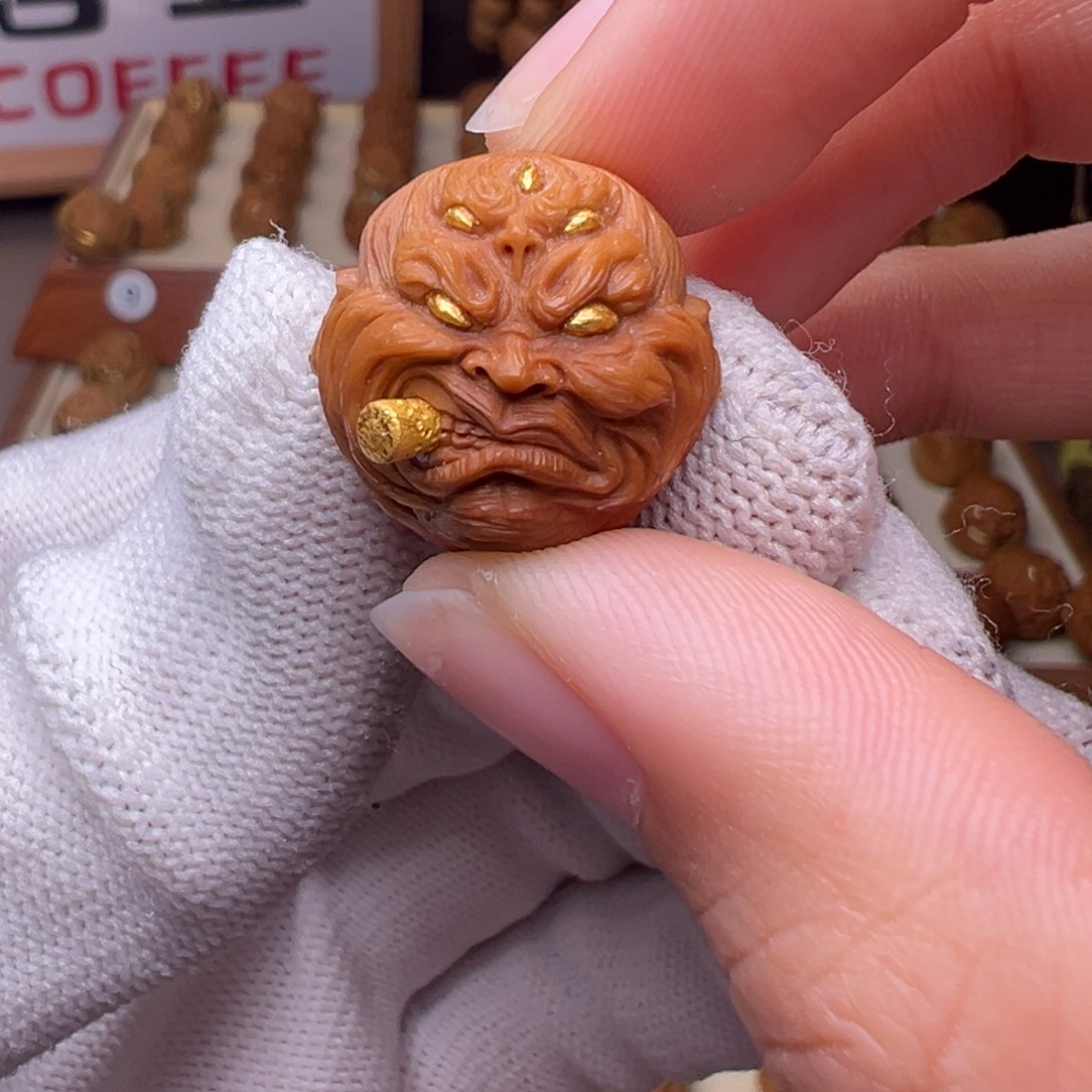 把件猴头核桃精修镶嵌金五目烟鬼全品有正常封口线