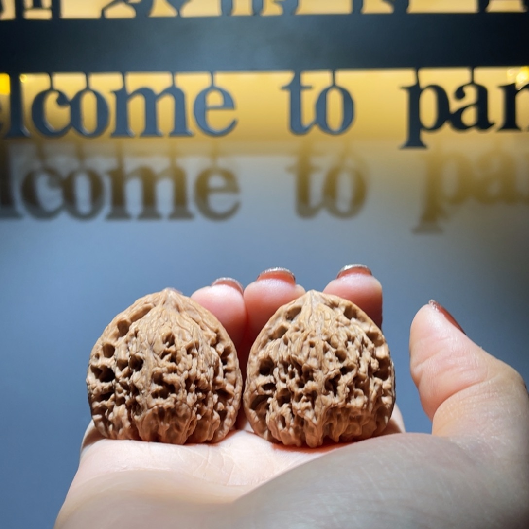 M****文玩核桃吊坠南将