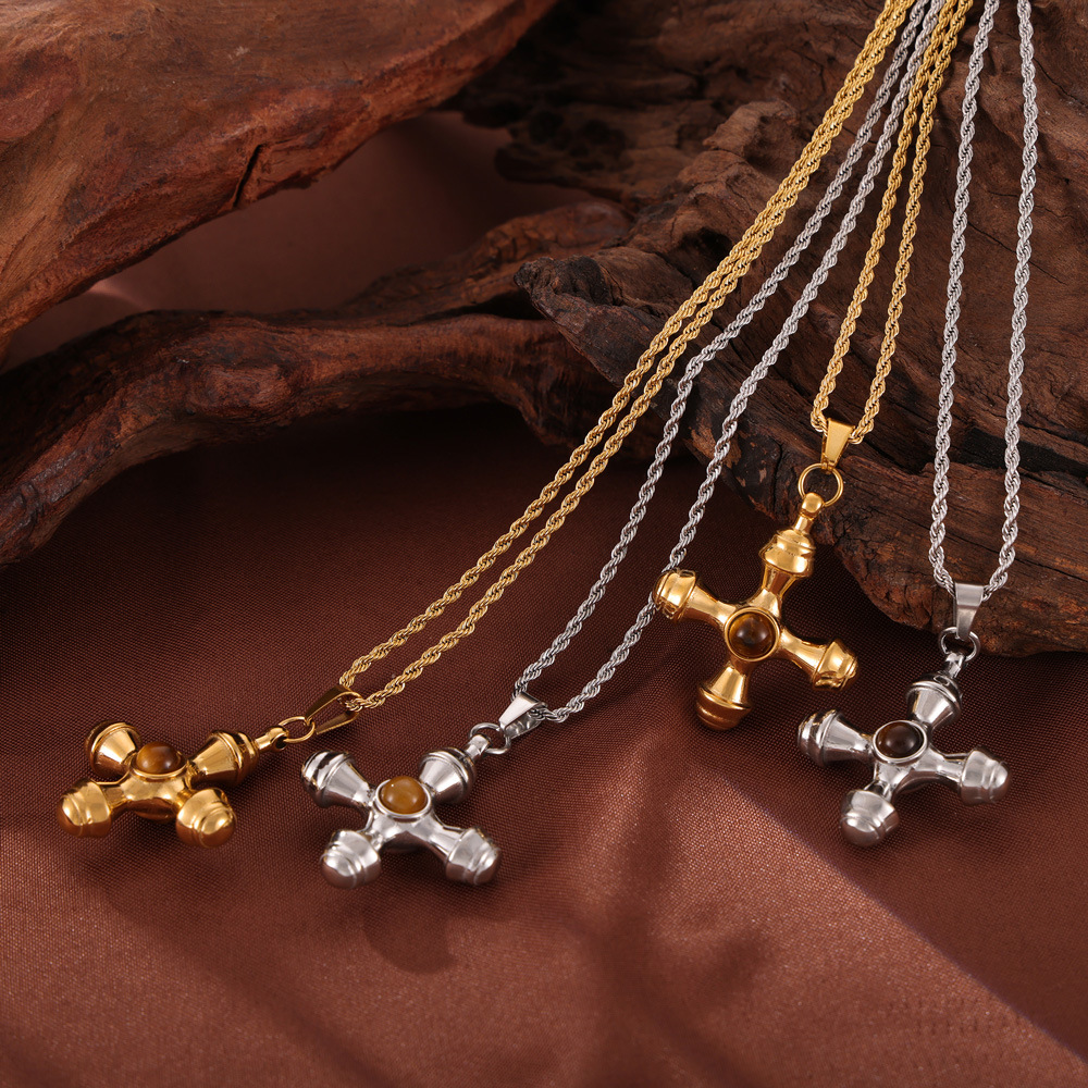 钛钢玻璃项链 复古风小众个性气质饰品十字架镶嵌虎眼石钛钢项链