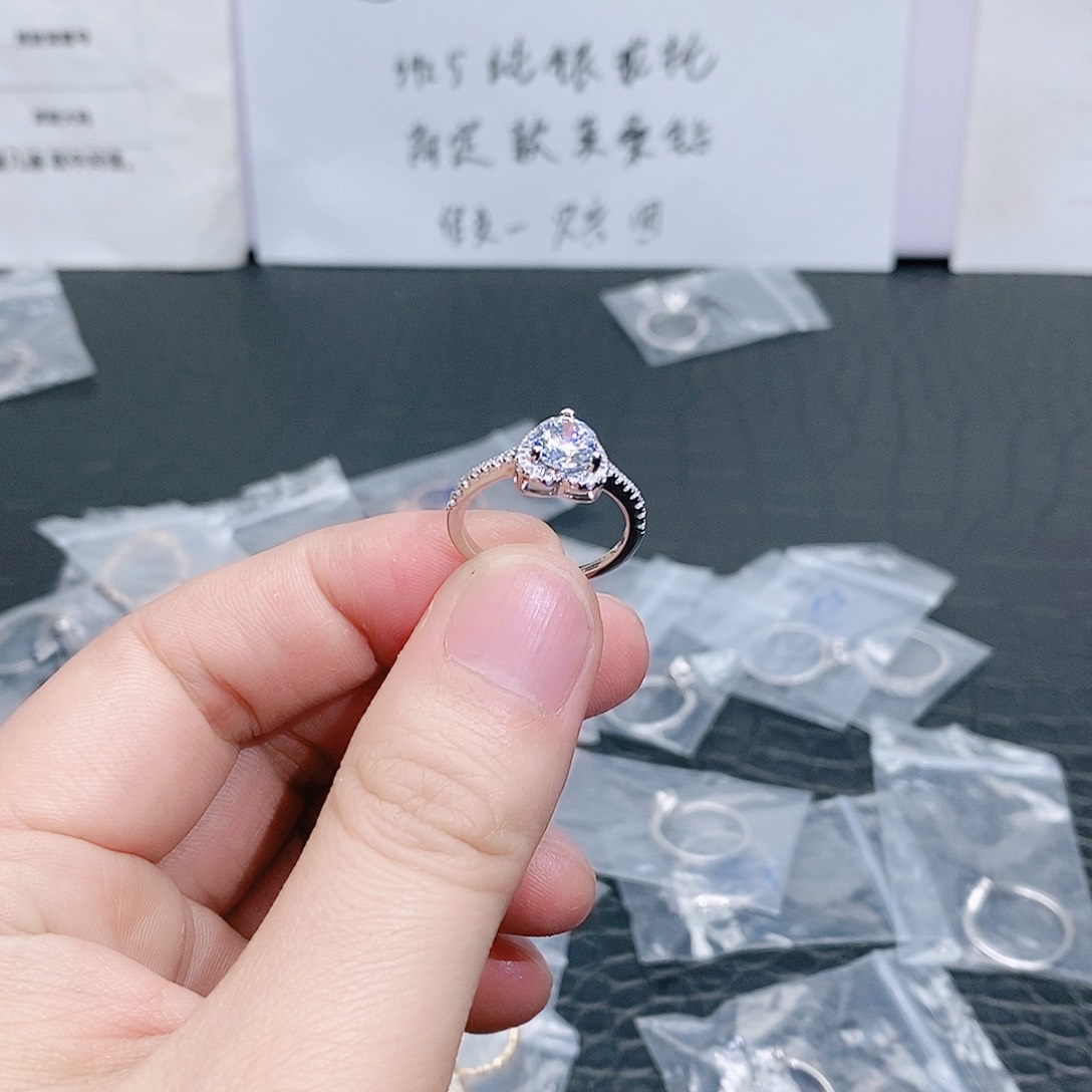合成碳硅石925银一心一意1克拉15码