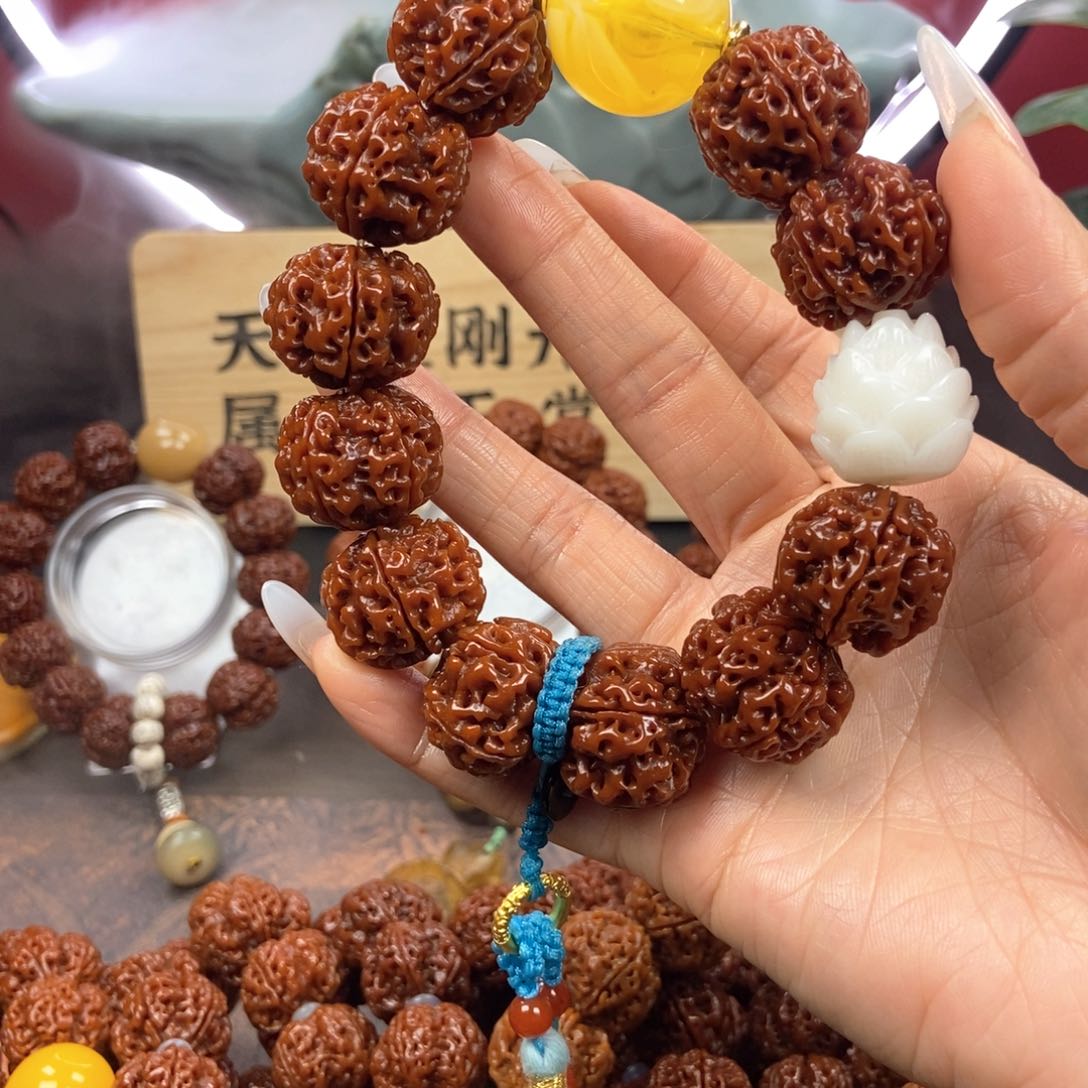 金刚菩提吊坠522。