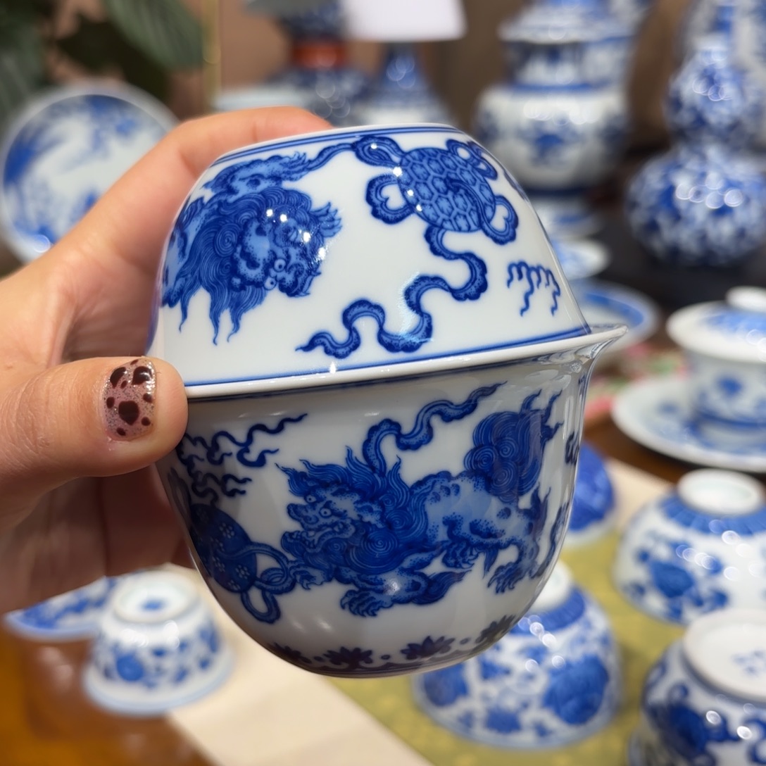 青***屿瓷狮子盖碗799 狮子杯499