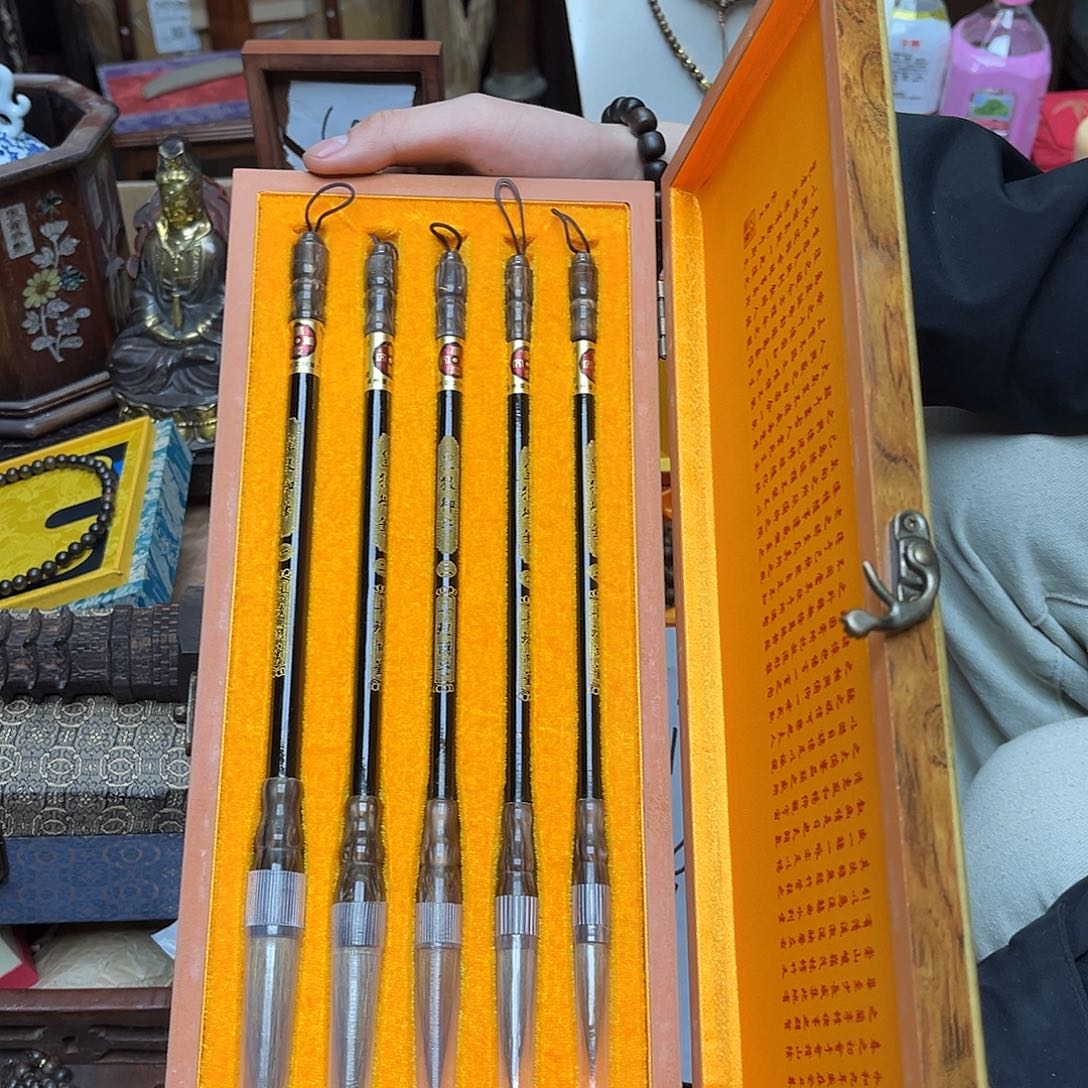 大叶紫檀（黑酸枝木类）