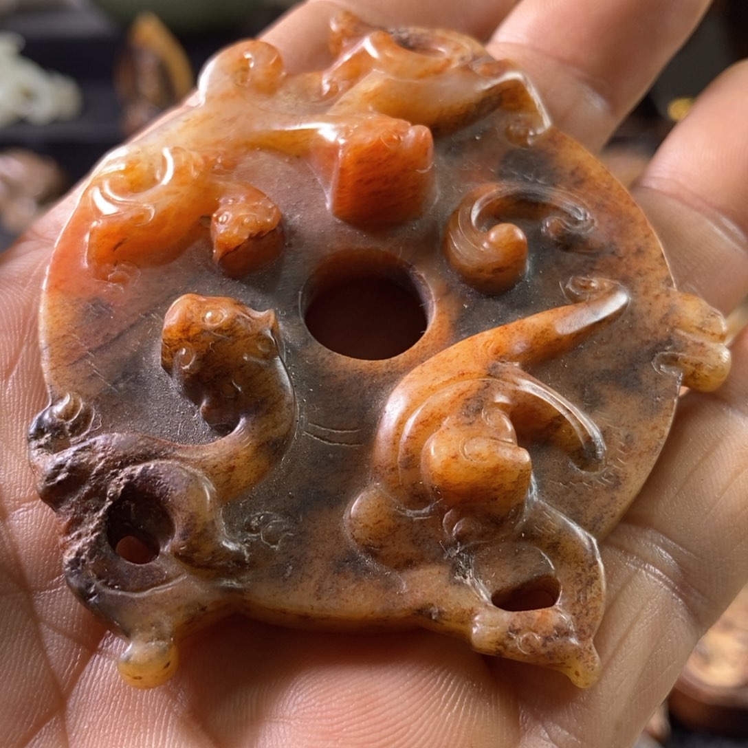 和田玉（糖玉）颈饰未镶嵌