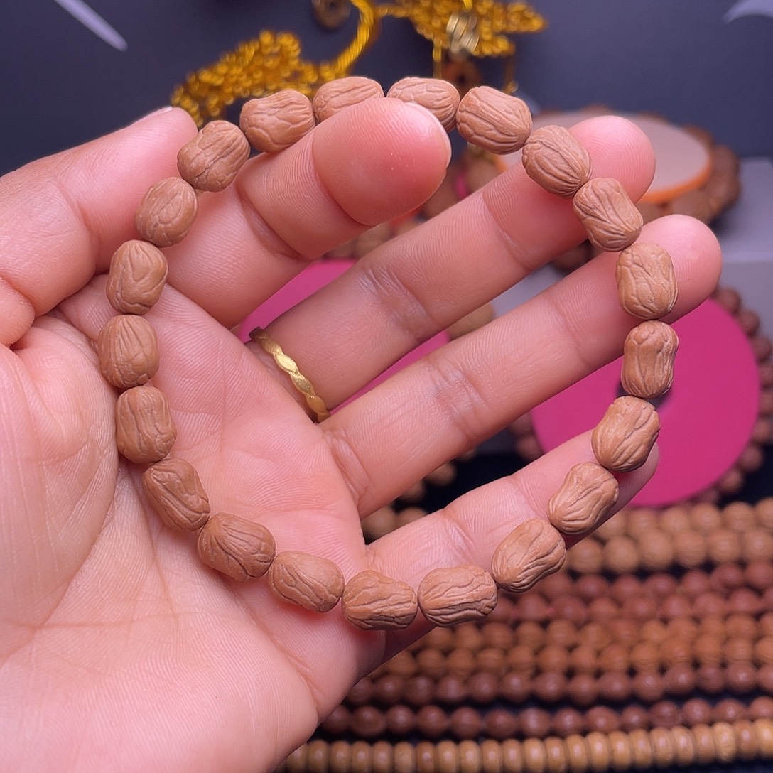 *****吊坠桃核秦岭龙纹桃核小棒骨