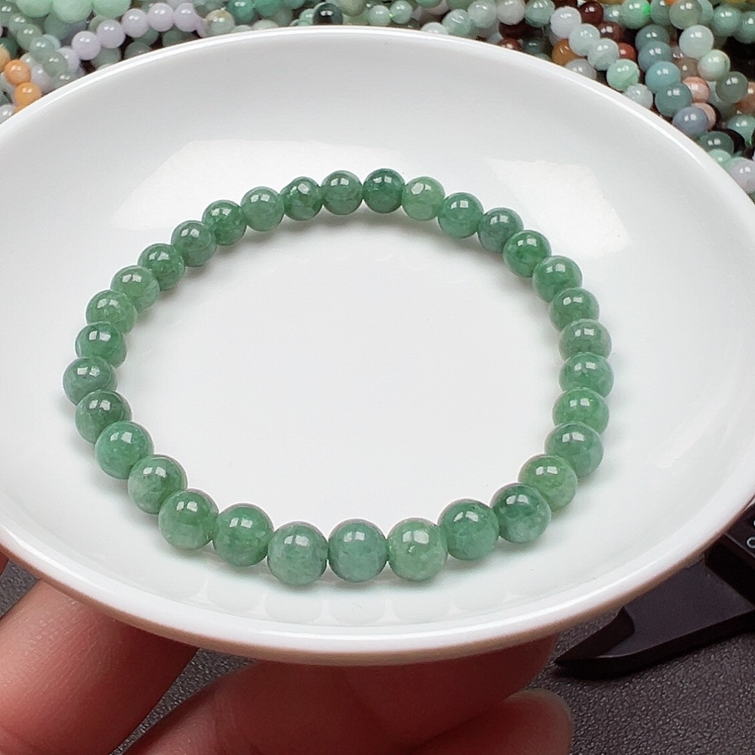 翡翠手链未镶嵌?****货主老华