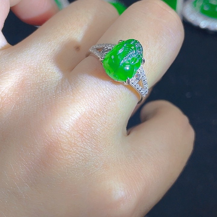 翡翠银S925镶嵌吊坠(不含链)