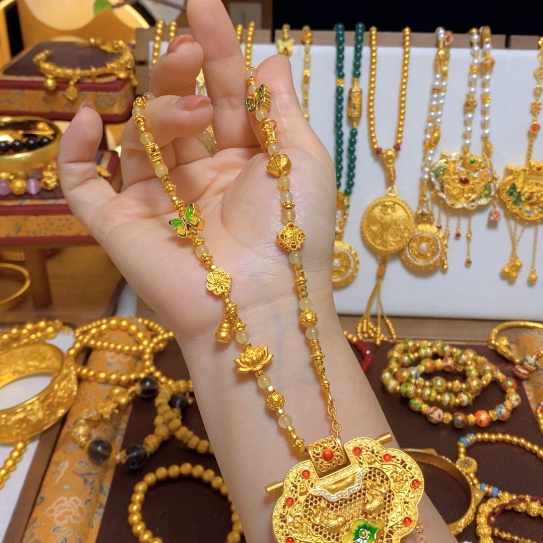 珐琅合金合成立方氧化锆钛钢鱼戏莲花天子门生