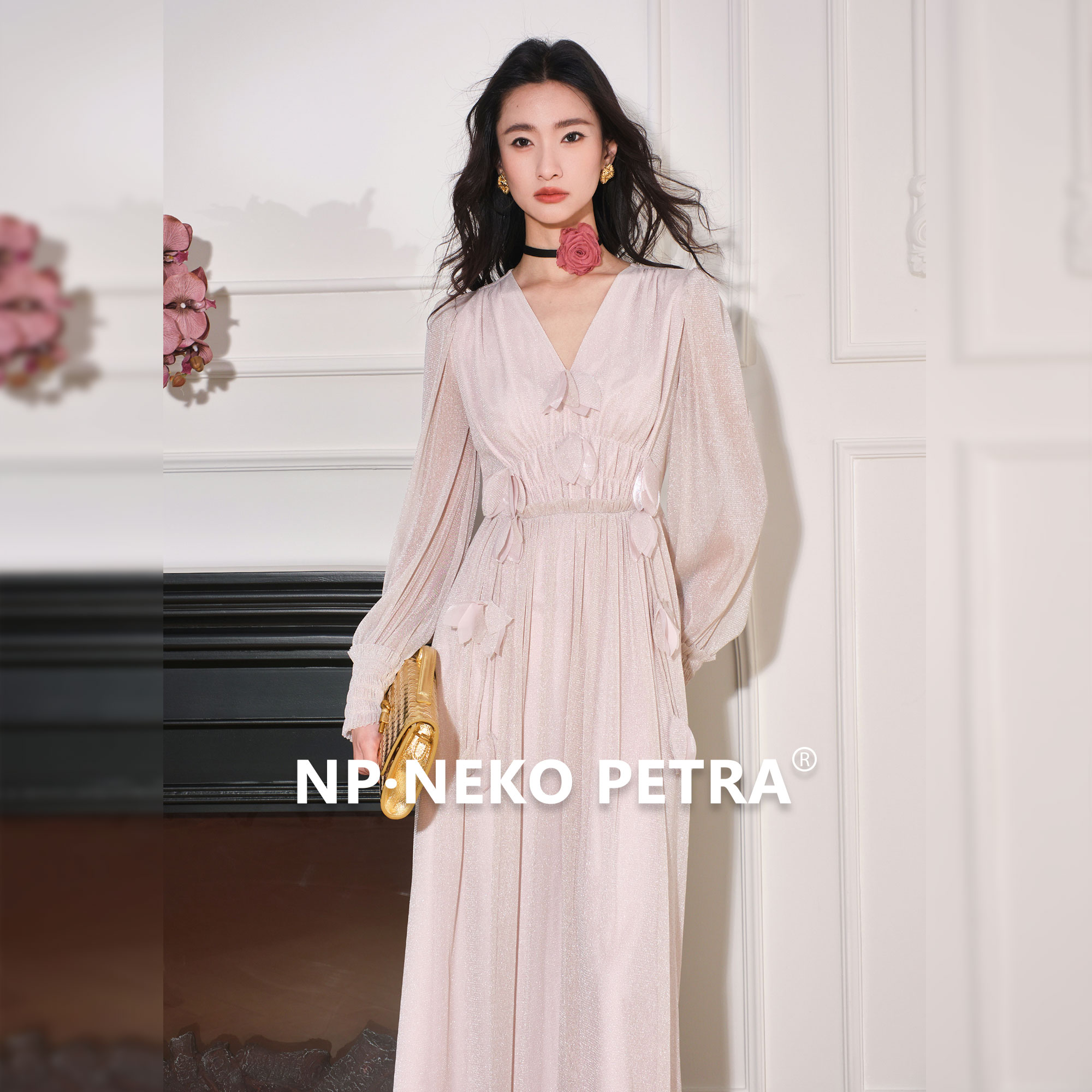 Neko Petra 纯欲风包臀裙常规V领连衣裙气质轻奢设计师针织修身