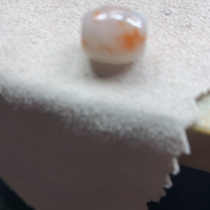 翡翠颈饰未镶嵌吊坠