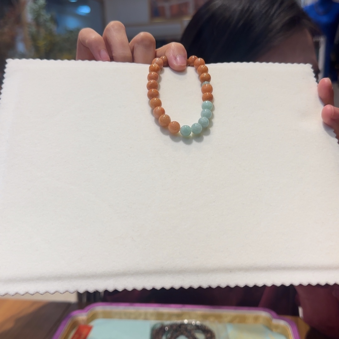 翡翠手链未镶嵌，