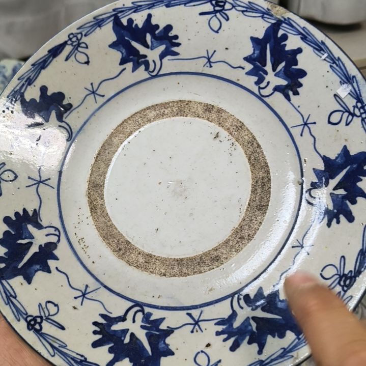 三点水末班车青花盘