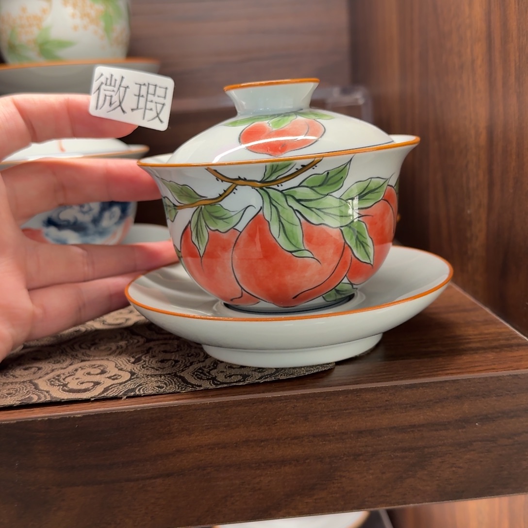 釉下手绘茶具微瑕
